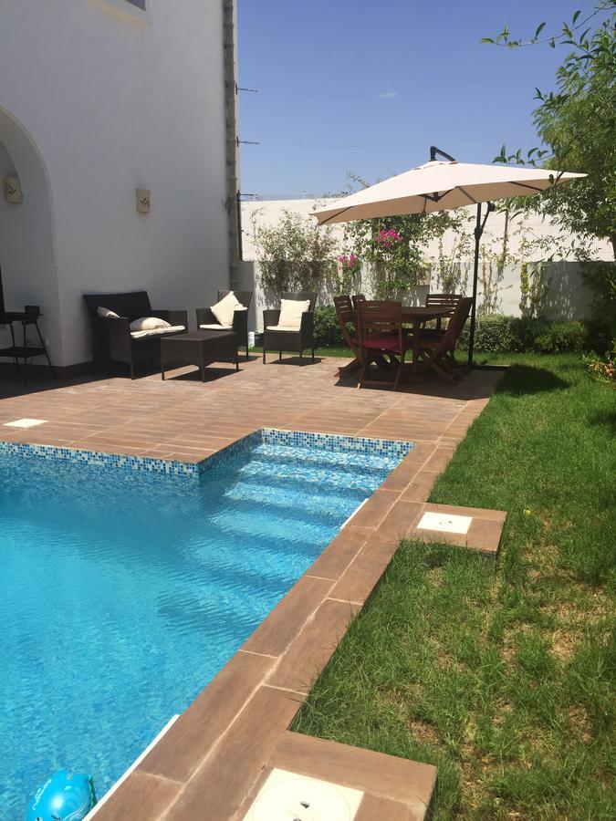 Villa Avec Piscine Triffa Exterior foto